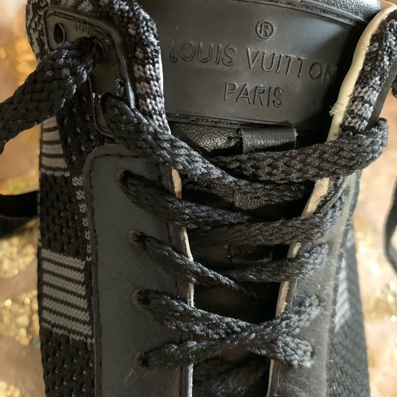 Louis Vuitton Sneakers - Picture 5 of 8